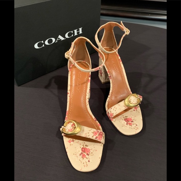 coach maya signature buckle dress sandals